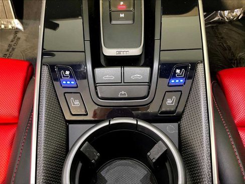 Certified 2022 Porsche 911 Turbo S AWD/4WD image 37