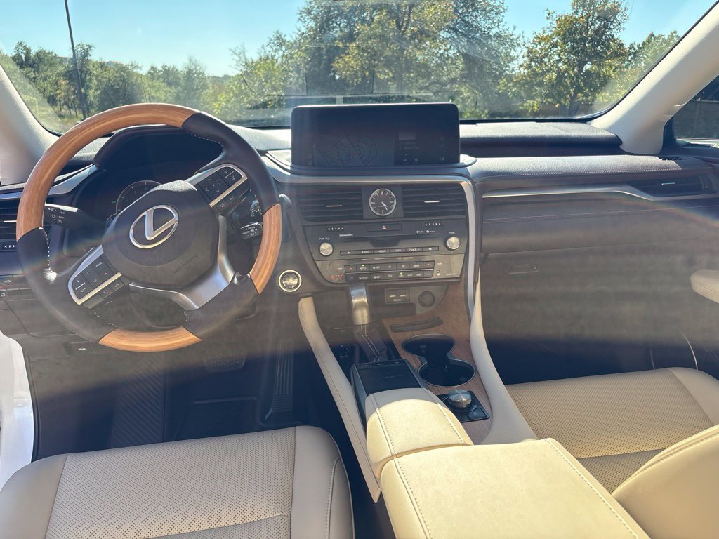 Used 2020 Lexus RX 350L FWD w/ Premium Package image 17