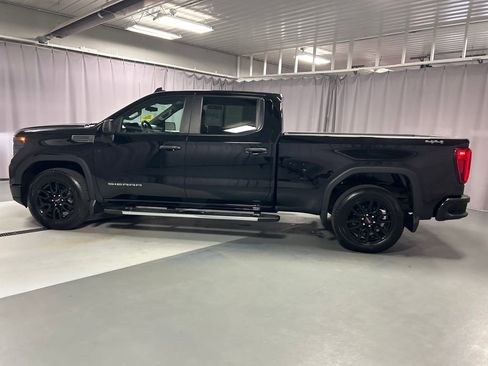 Used 2024 GMC Sierra 1500 Pro w/ Graphite Edition AWD/4WD image 4
