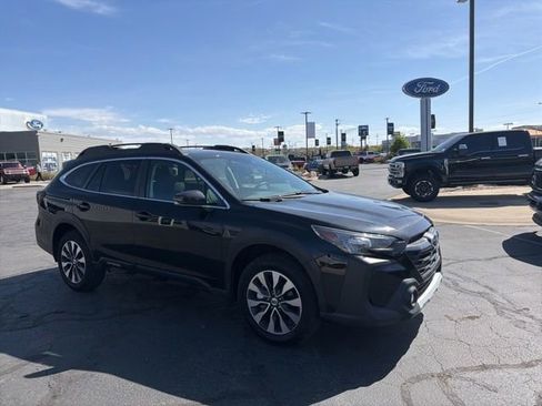 Used 2025 Subaru Outback Limited AWD/4WD image 2
