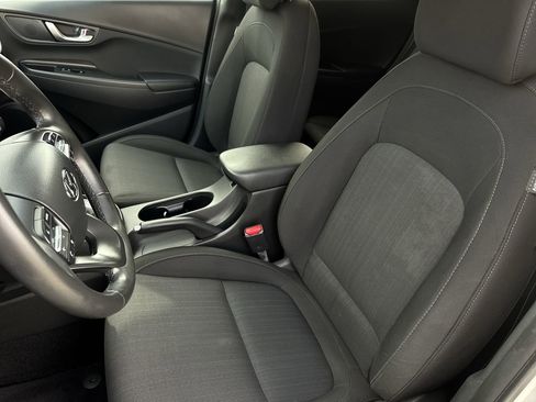 Certified 2023 Hyundai Kona SEL w/ Convenience Package image 14