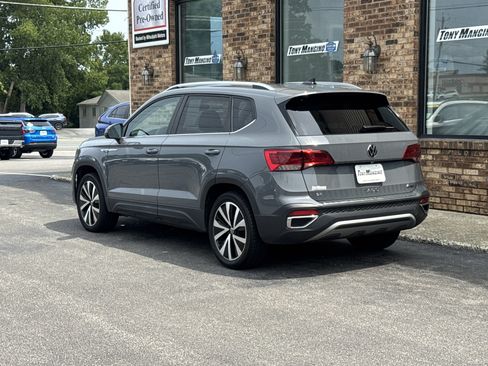 Used 2023 Volkswagen Taos SE AWD/4WD image 22