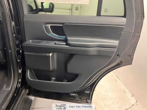 New 2026 Ford Expedition Platinum w/ Stealth Appearance Package AWD/4WD image 44