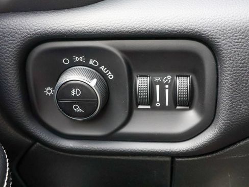 New 2026 RAM 2500 Laramie w/ Night Edition AWD/4WD image 26