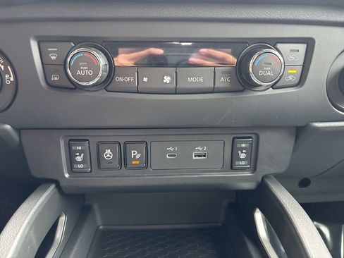 New 2025 Nissan Frontier SV w/ SV Convenience Package image 14