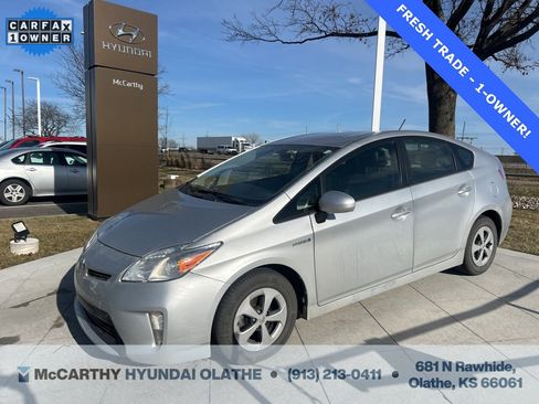 Used 2013 Toyota Prius Four image 1