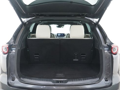 Used 2023 MAZDA CX-9 Signature image 18