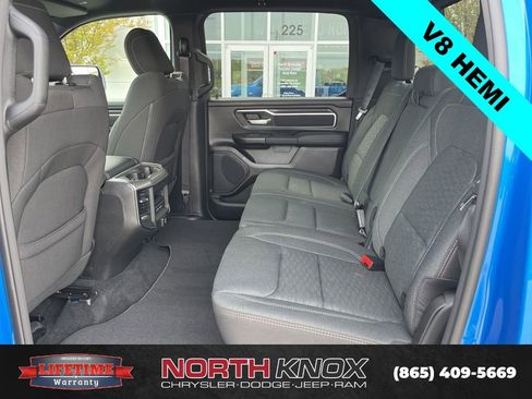 New 2026 RAM 1500 Big Horn AWD/4WD image 12