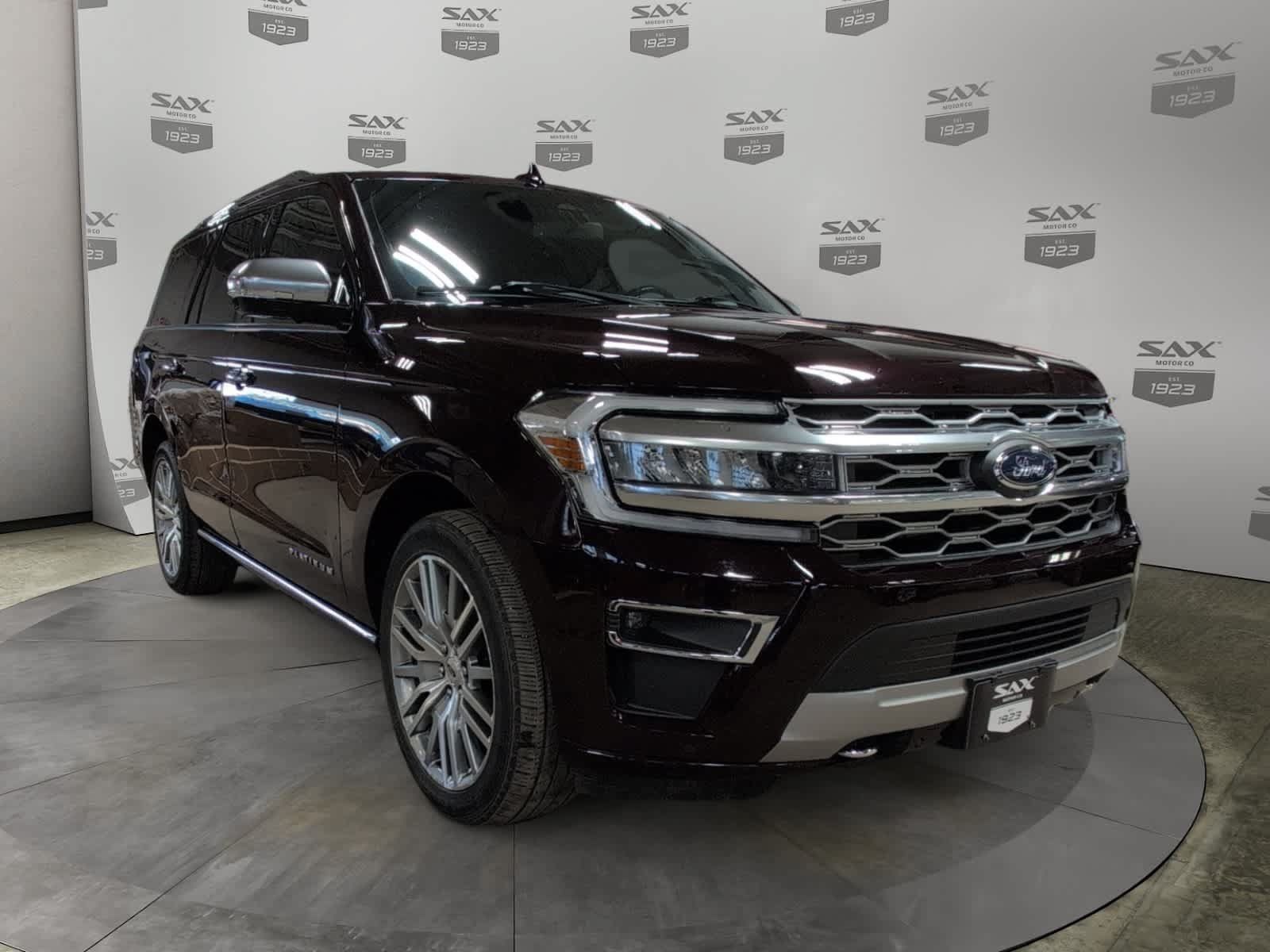 Used 2023 Ford Expedition Platinum AWD/4WD image 1