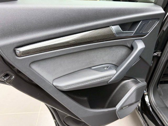 Certified 2023 Audi SQ5 Prestige w/ Prestige Package AWD/4WD image 11