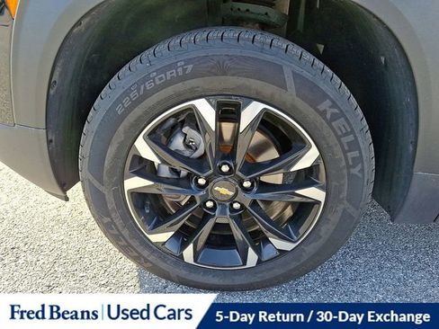 Used 2022 Chevrolet TrailBlazer LT w/ Convenience Package image 30