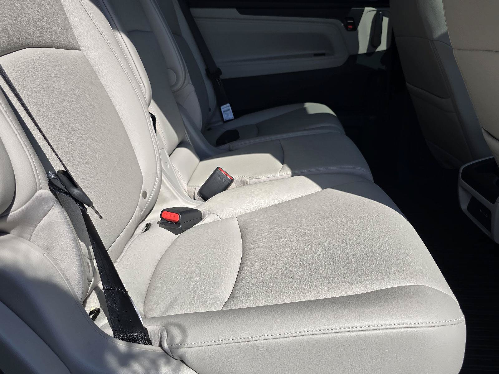 New 2027 Honda Odyssey EX-L image 12