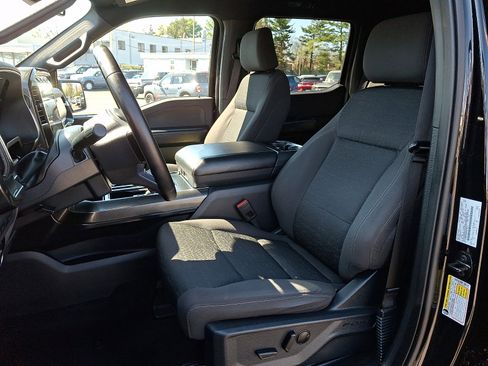 Used 2023 Ford F150 XLT w/ Equipment Group 302A High image 14