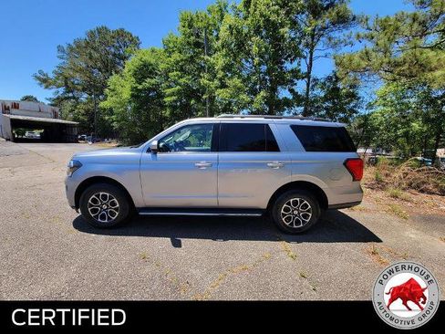 Certified 2023 Ford Expedition XLT AWD/4WD image 3