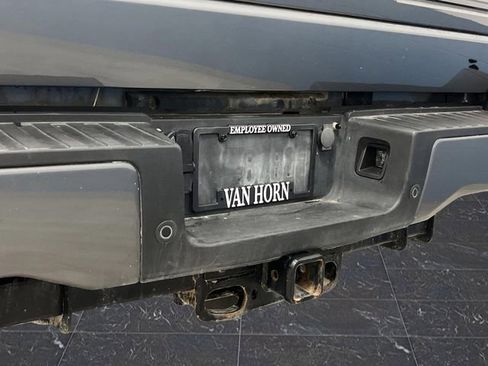 Used 2024 Ford F350 Platinum image 39