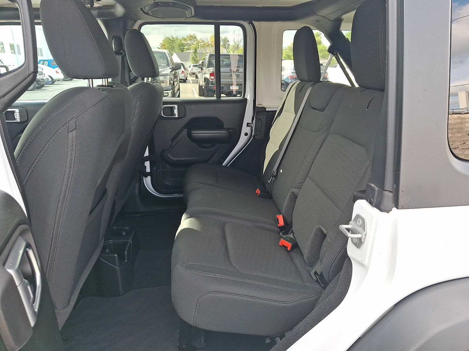 Used 2021 Jeep Wrangler Unlimited Sport AWD/4WD image 10