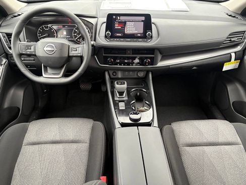 New 2026 Nissan Rogue SV AWD/4WD image 9