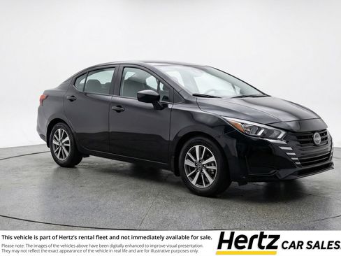 Used 2025 Nissan Versa SV FWD image 1