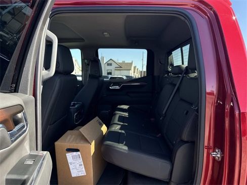 Used 2024 GMC Sierra 1500 Denali image 11