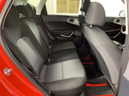 Used 2022 Kia Soul LX w/ Technology Package FWD image 35