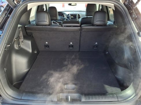 Used 2022 Jeep Cherokee Trailhawk w/ Sound & Nav Group image 20