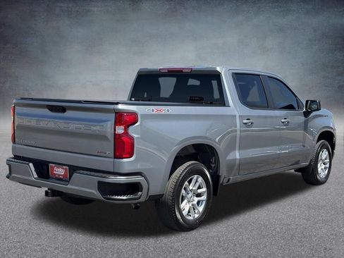 Used 2024 Chevrolet Silverado 1500 RST AWD/4WD image 3