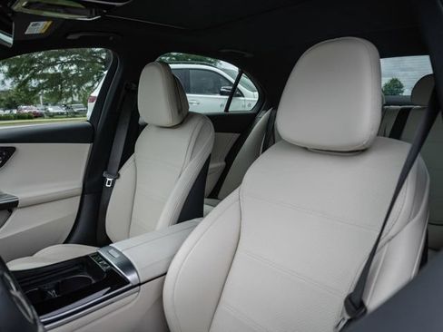 Certified 2024 Mercedes-Benz C 300 Sedan w/ Exclusive Trim Package image 14