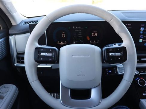 Used 2025 Hyundai Santa Fe SEL image 20