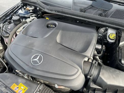 Used 2019 Mercedes-Benz CLA 250 4MATIC image 10