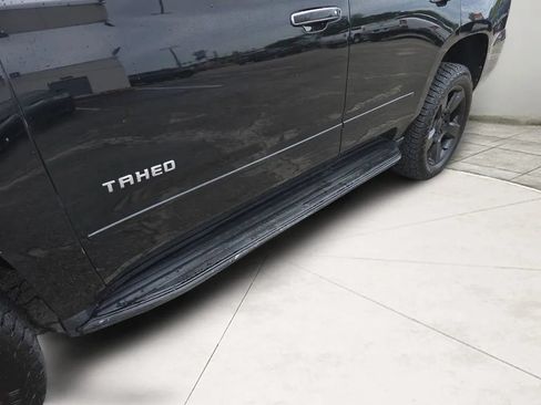 Used 2020 Chevrolet Tahoe Premier RWD image 35