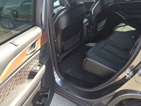 Used 2024 Jeep Grand Cherokee Summit w/ Adv Protech Group IV AWD/4WD image 16