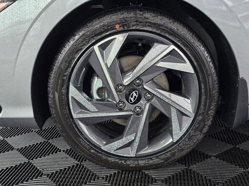 New 2026 Hyundai Elantra Limited image 11
