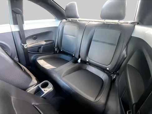 Used 2012 Volkswagen Beetle 2.5 FWD image 19