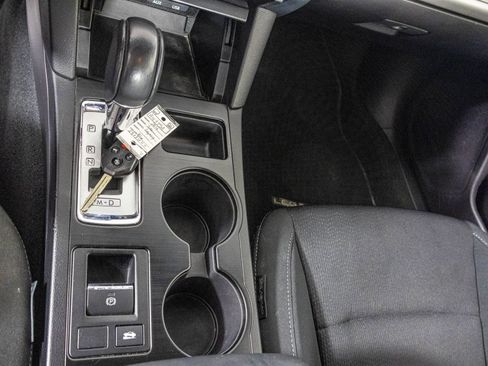 Used 2016 Subaru Legacy 2.5i Premium AWD/4WD image 28