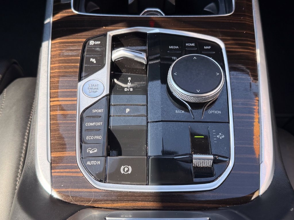 Used 2026 BMW X7 xDrive40i AWD/4WD image 46