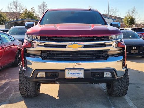 Used 2019 Chevrolet Silverado 1500 LT w/ Texas Edition image 2