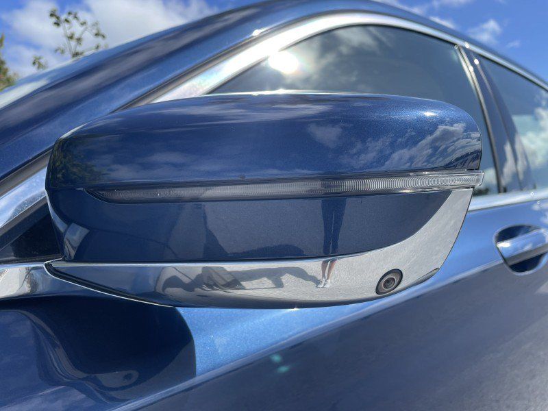 Used 2022 BMW 750i xDrive AWD/4WD image 35