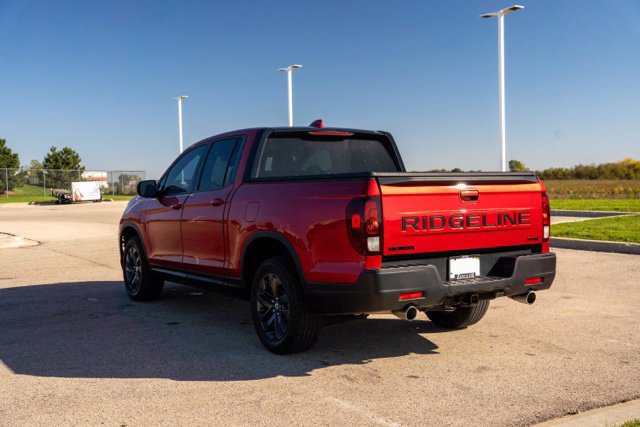 Used 2024 Honda Ridgeline Sport image 5