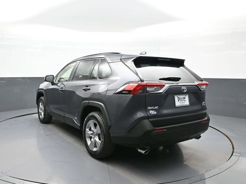 Certified 2025 Toyota RAV4 XLE w/ Convenience Package AWD/4WD image 8