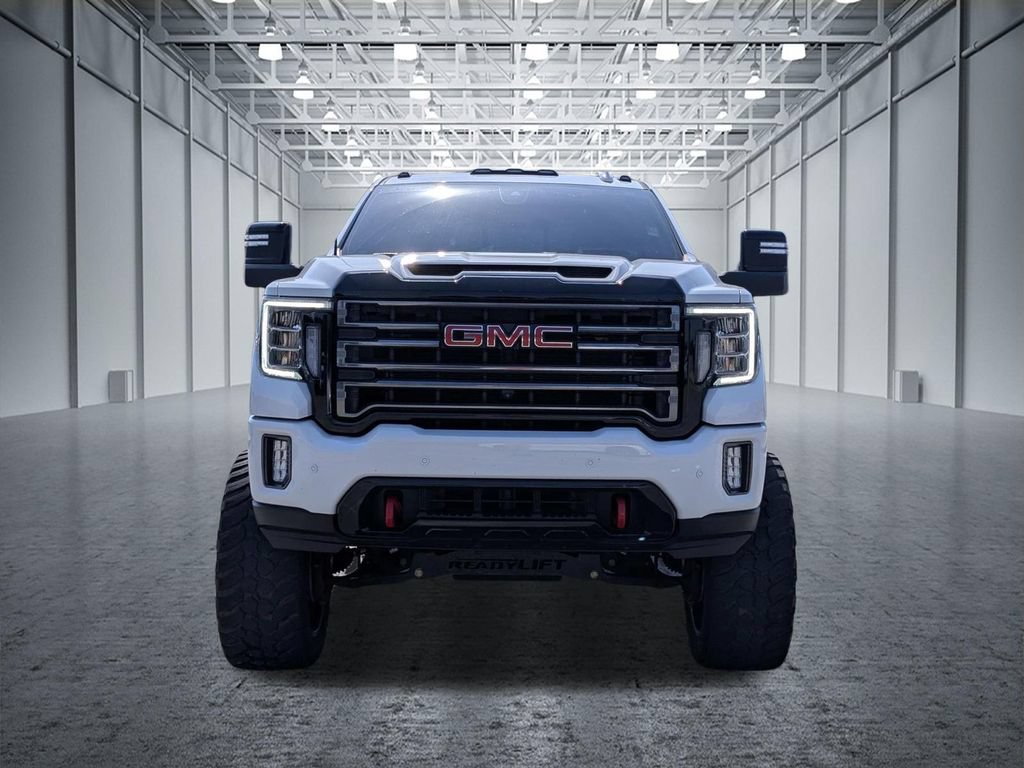 Used 2022 GMC Sierra 2500 AT4 w/ AT4 Premium Plus Package AWD/4WD image 2