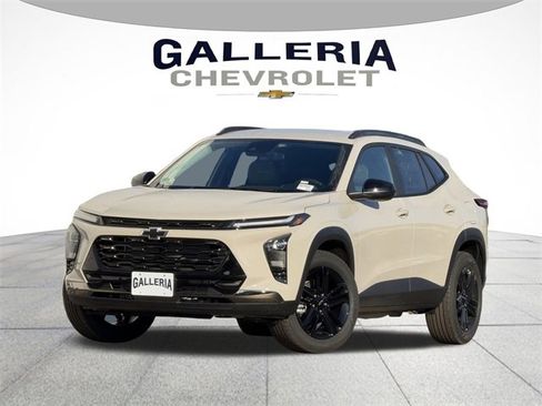 New 2026 Chevrolet Trax ACTIV w/ Driver Confidence Package image 2