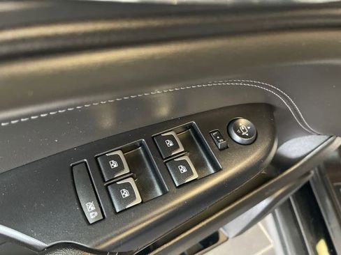 Used 2014 Cadillac SRX Luxury image 10