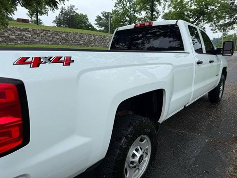 Used 2018 Chevrolet Silverado 2500 W/T w/ WT Fleet Convenience Package AWD/4WD image 10