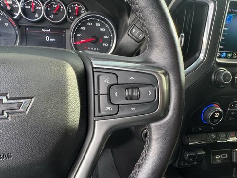 Used 2021 Chevrolet Silverado 1500 LT Trail Boss w/ LPO, Dark Essentials Package image 18