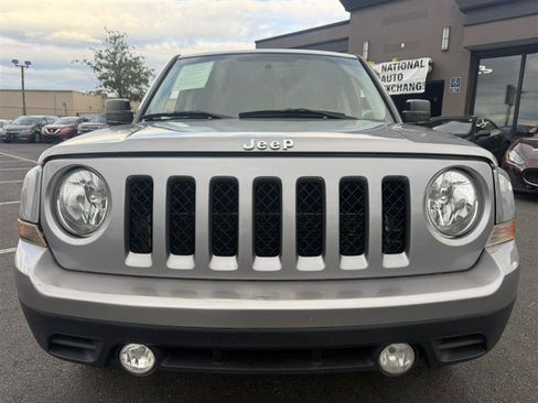 Used 2015 Jeep Patriot High Altitude FWD image 10