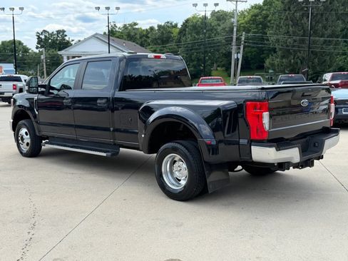 Used 2020 Ford F350 XL w/ STX Appearance Package AWD/4WD image 3