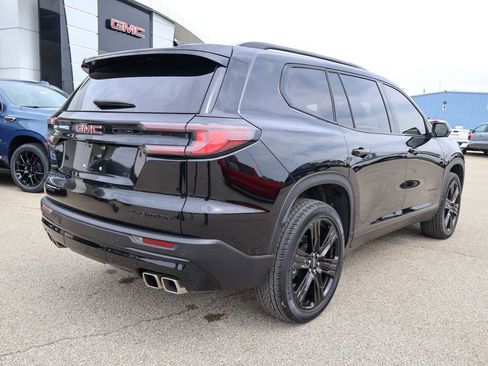 Used 2025 GMC Acadia Elevation w/ Elevation Premium Package FWD image 3