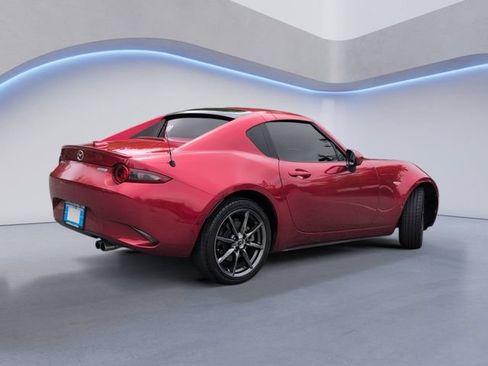 Used 2017 MAZDA MX-5 Miata RF Grand Touring RWD image 4