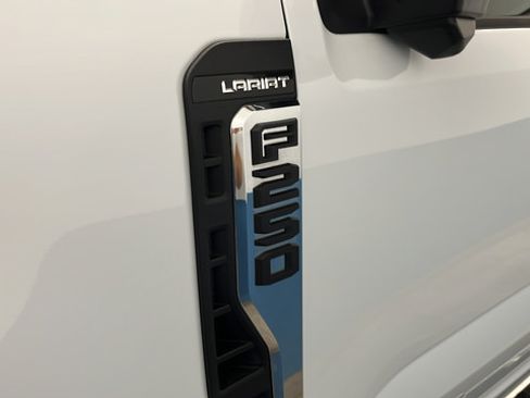 Used 2026 Ford F250 Lariat AWD/4WD image 41