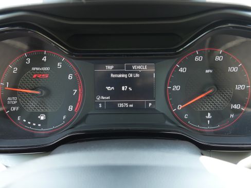 Used 2024 Chevrolet Trax RS w/ Driver Confidence Package FWD image 31
